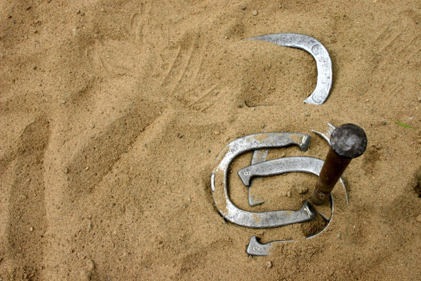 How to Build a Horseshoe Pit